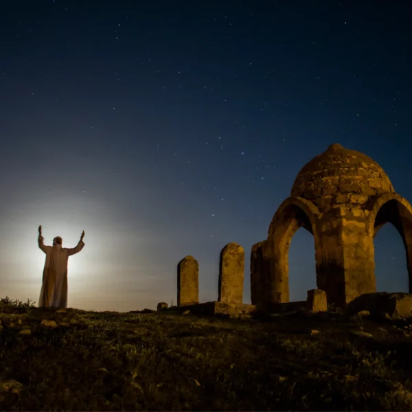 How to Perform Tahajjud Prayer? Importance, Virtues and Timing